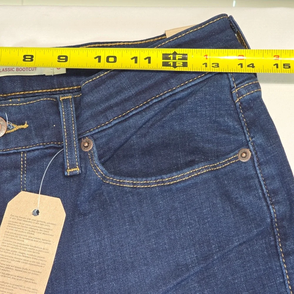 Levis Classic Bootcut Jean Womens 6 Medium W28 L32 Dark Wash Stellar Stretch NEW - Picture 16 of 16